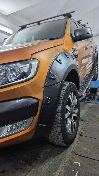 Overfendere aparatori de noroi pentru Ford Ranger T7 an 2015-2018