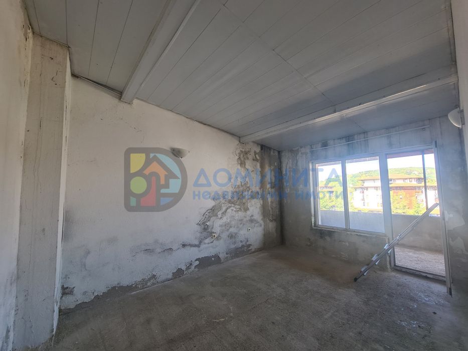 Продава се Къща в Приморско - 428 кв.м за 437 €/кв.м - Снимка #14