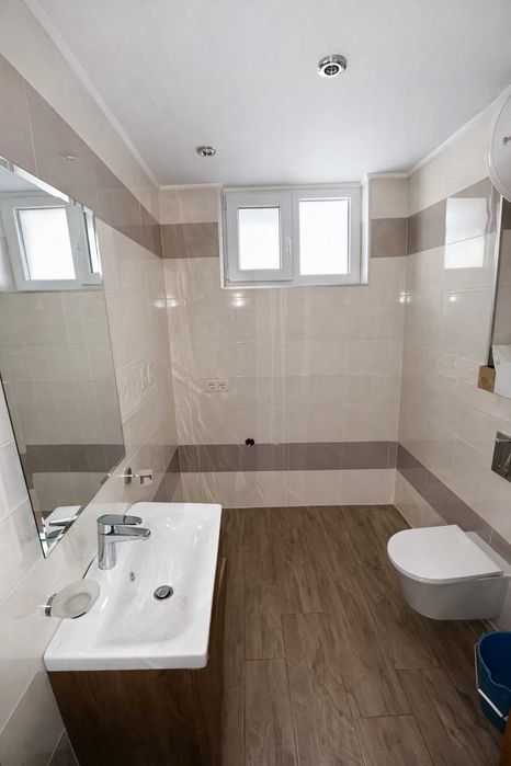 Дава се под наем Офис в Пловдив, Кършияка - 200 кв.м за 1645.77 € - Снимка #7