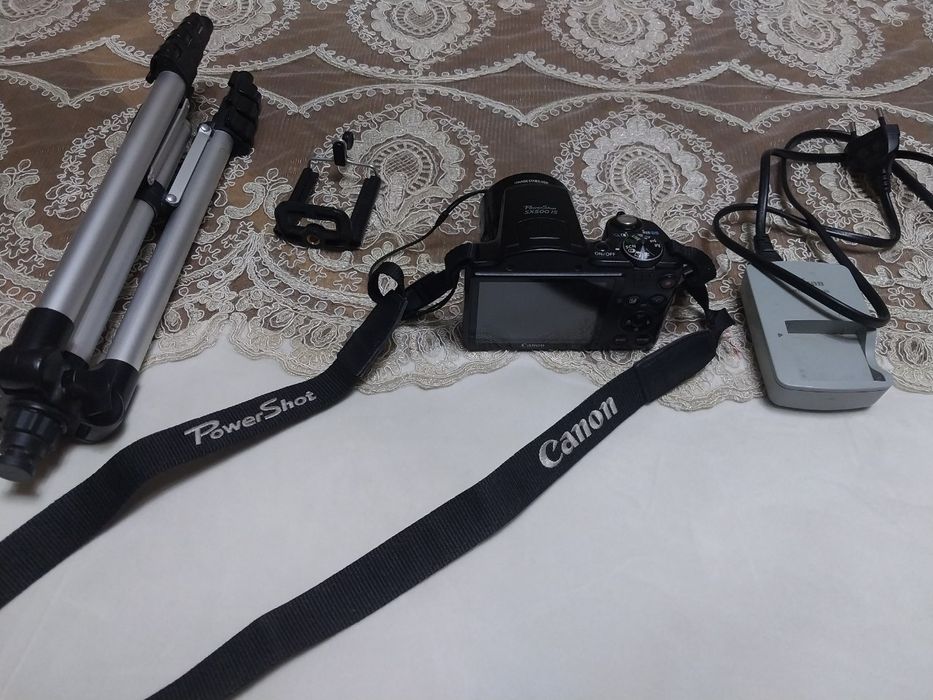 Fotoparat CANON sx500 is