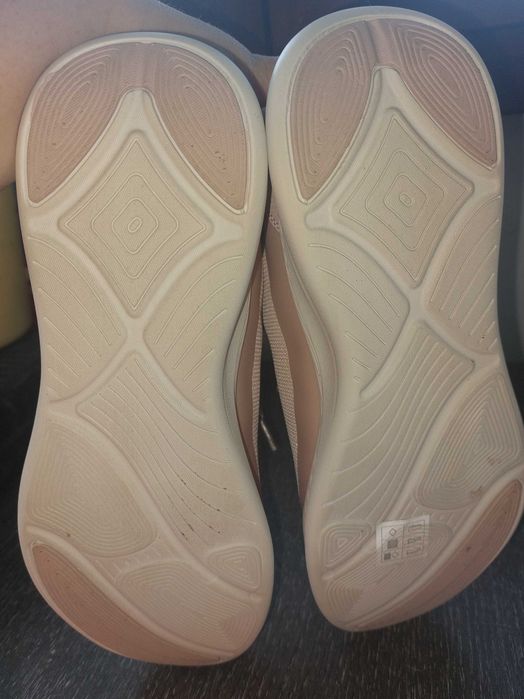 Маратонки  skechers