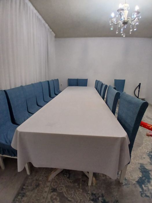 Продам стол и стулья