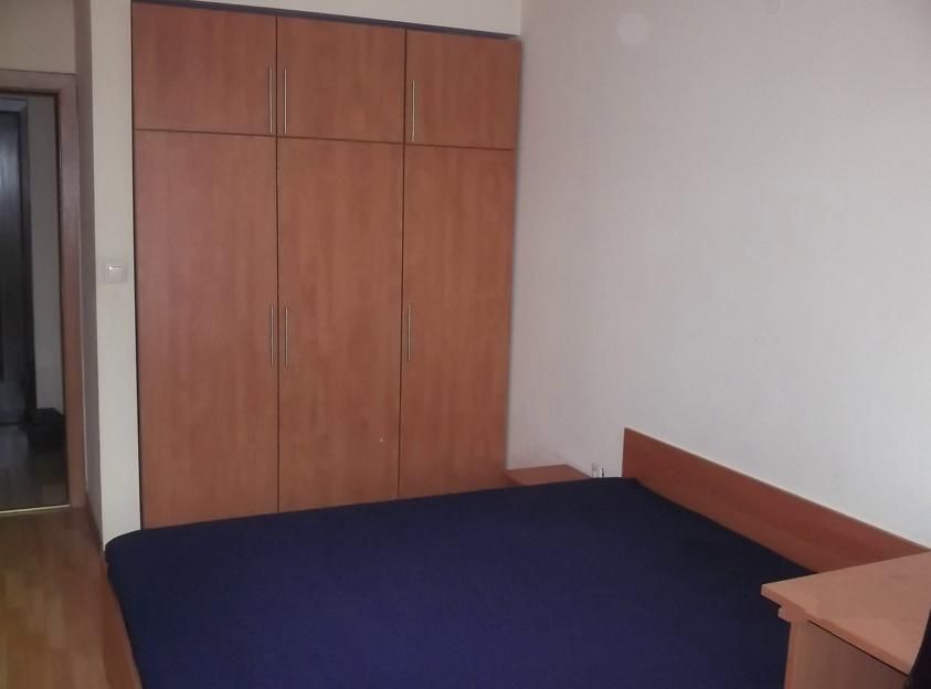 Дава се под наем Двустаен апартамент в София, Изток - 65 кв.м за 640 € - Снимка #2