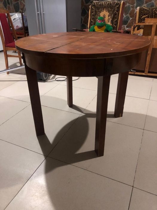 Продам Столы 3штуки