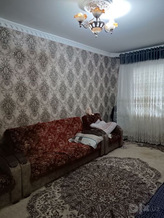 Dom sotiladi 3 xonali uy  rimonti yaxwi
