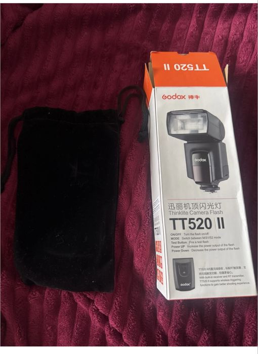 Вспышка Godox TT520 II