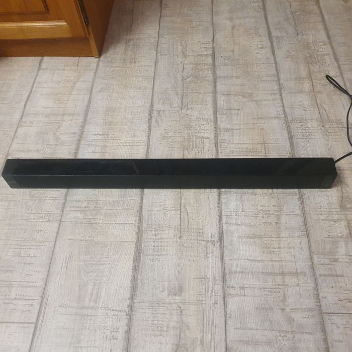Vand Soundbar JBL și Medion