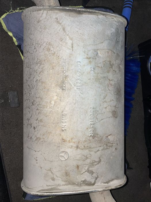 Глушак мерседес Е класс