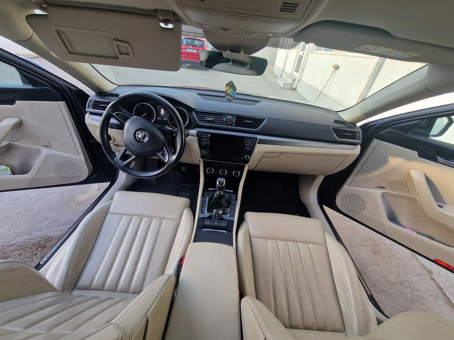 Skoda superb 2017 style 2.0 D Premium