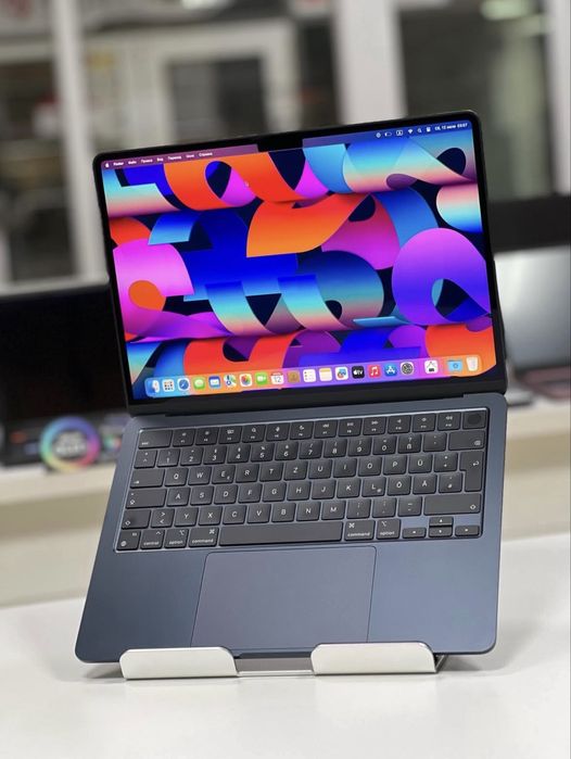 Ноутбук Apple MacBook M2 | 16/256Gb