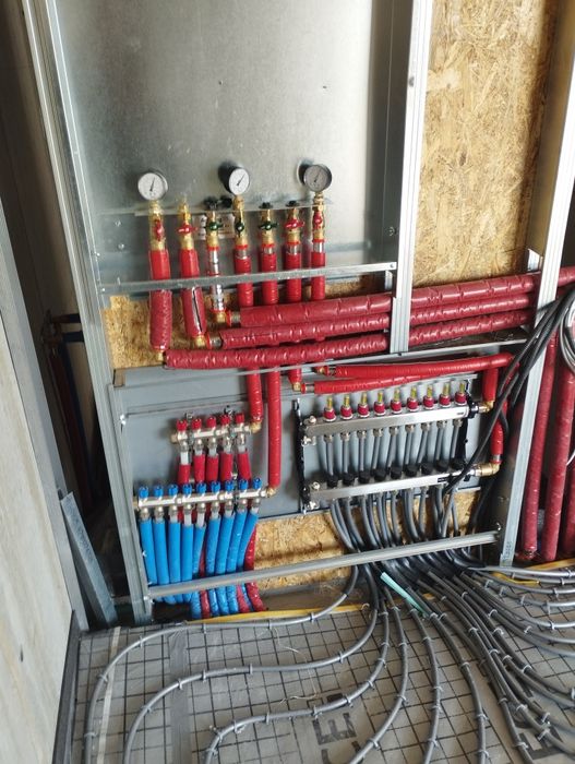 Instalatii instalator sanitar autorizat