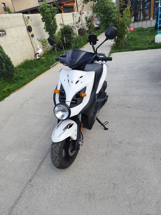 Scuter 125cc kymko agility Carry 4t