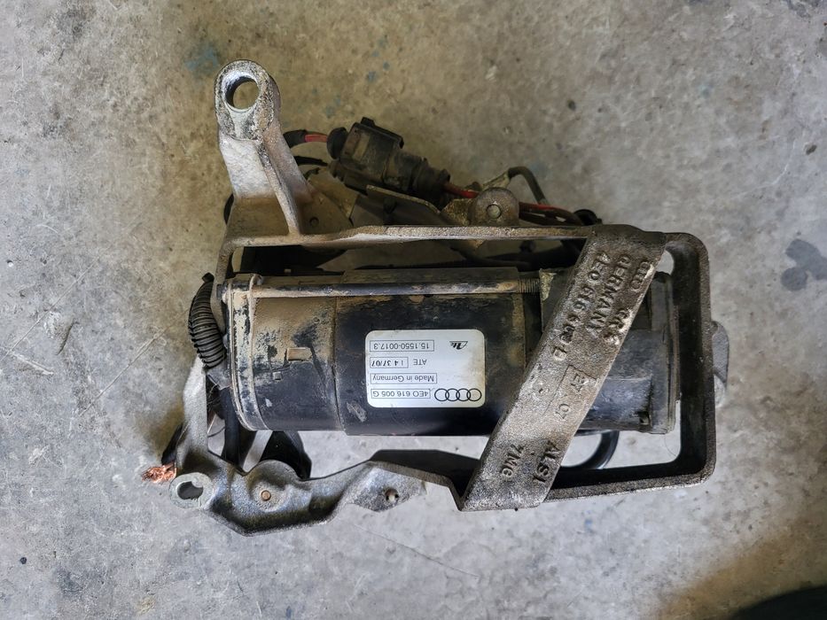 Compresor perne aer audi a8 an 2008 4E0616005G