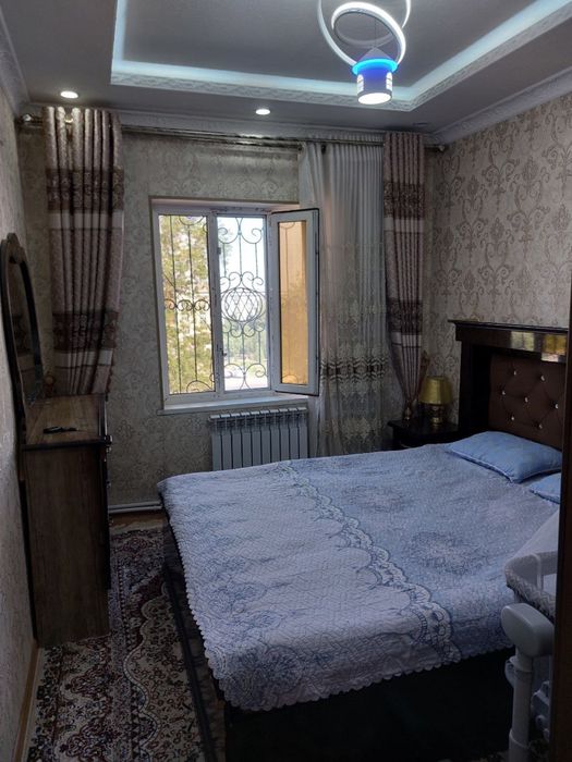 Дом 4  комнатный в массивы