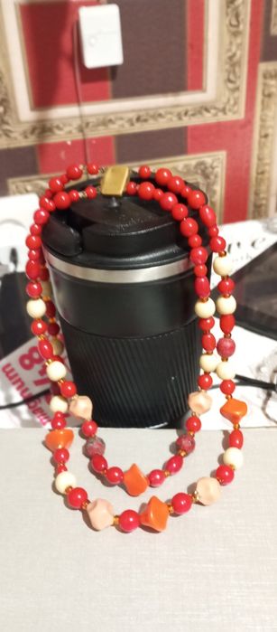 Бусы , бижутерия