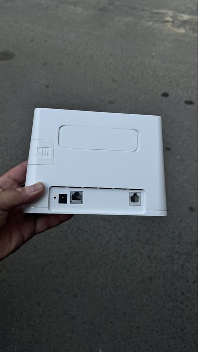 Дешевый роутер Huawei