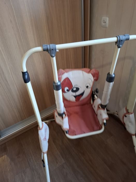 Детские качели, напольные