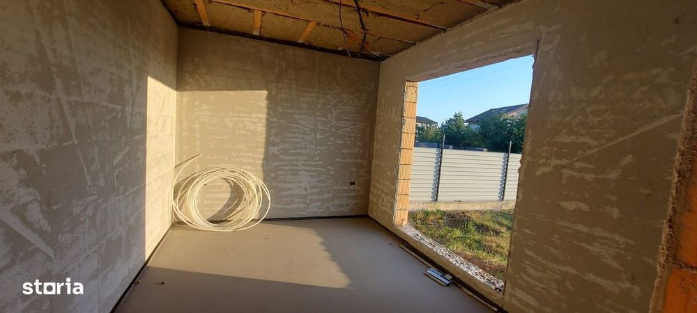 Casă cu 4 camere | Periș | 105 mp utili + terasă generoasă