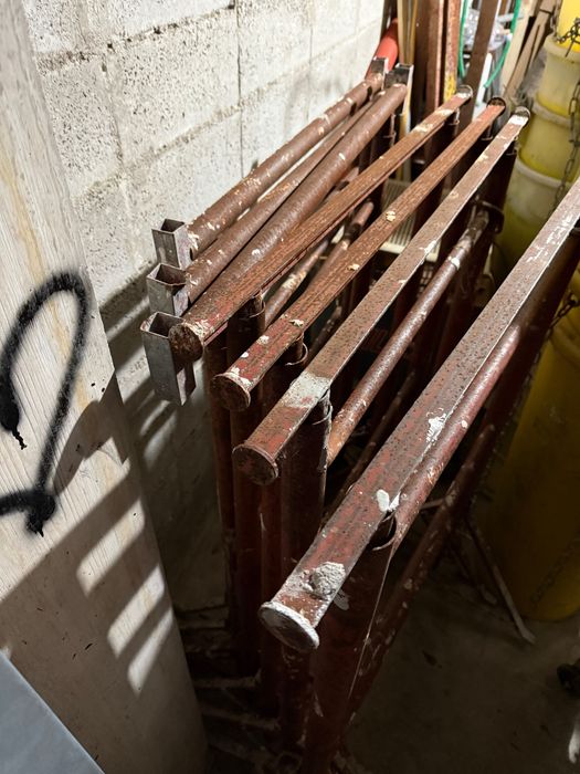 Capre metalice 2,5 m H - Italia