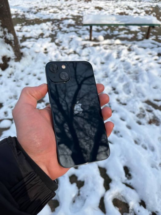 Продается iPhone 13