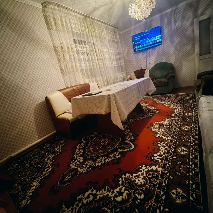 Продаётся 2х комнатная  квартира