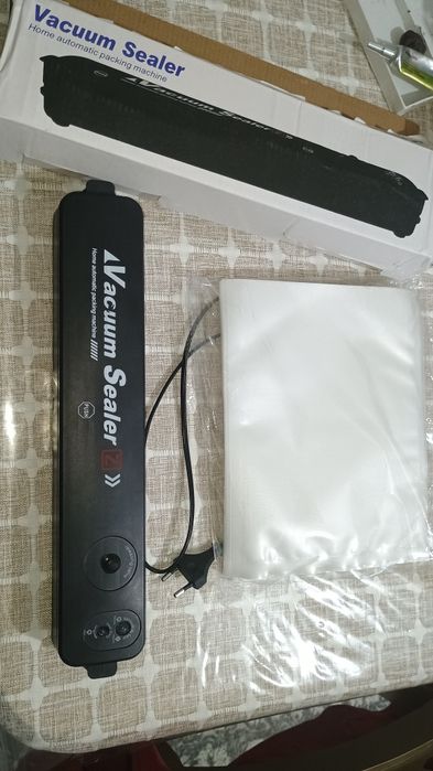 Вакуумный упаковщик сотилади