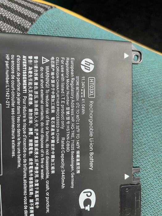 Оригинална батерия HT03XL за HP 250 G7, 240 G7, 15-da, 15-db, 15-cs, 14-cf