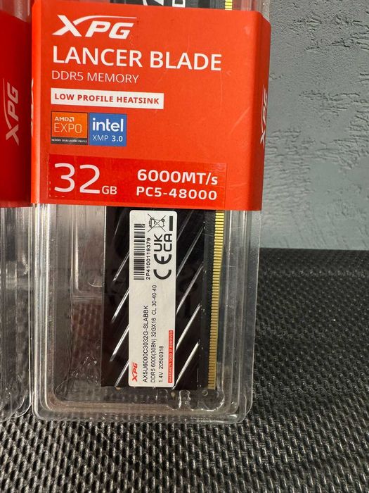 Memorii ram XPG kit 64gb ddr5 placute de 32gb 6000