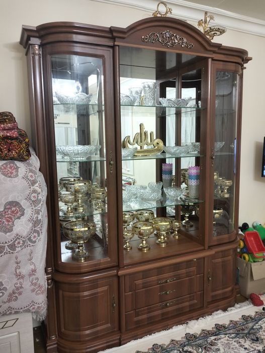 Шкаф сотилади холати яхши