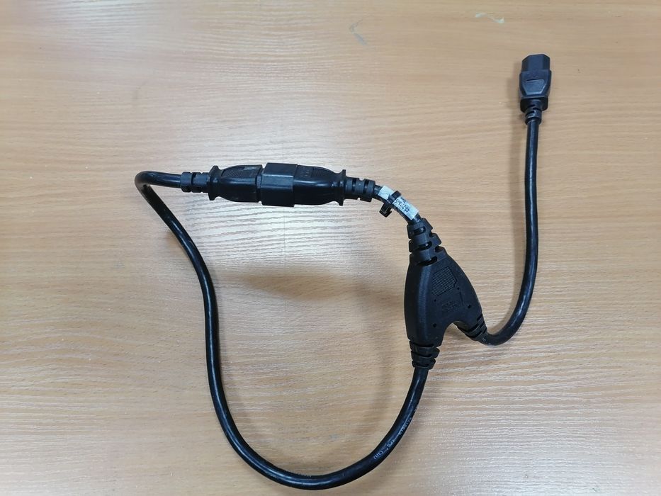 кабель разветвитель с-13 мама-2папа