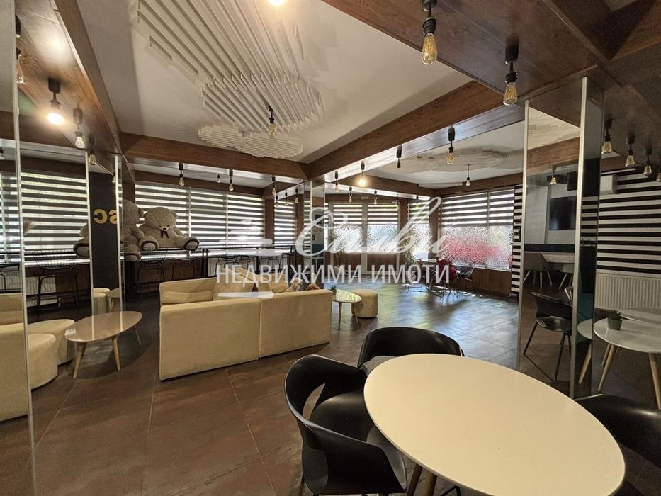 Дава се под наем Заведение в Шумен, Център - 120 кв.м за 510 € - Снимка #2