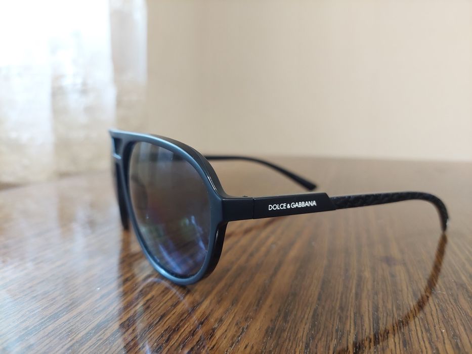 Луксозни очила Dolce & Gabbana – неразличими от нови