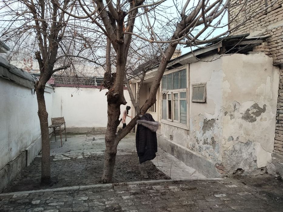 Turar joy uy ko'chmas