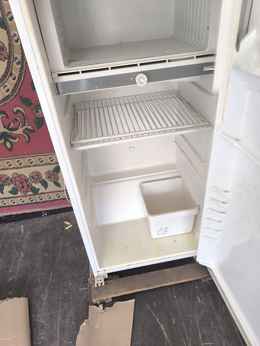 Продам холодильник бирюса