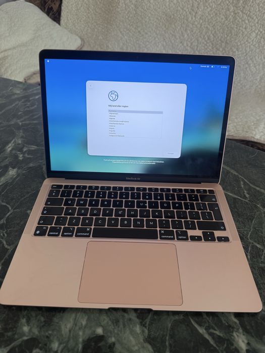 Macbook air M1 2020