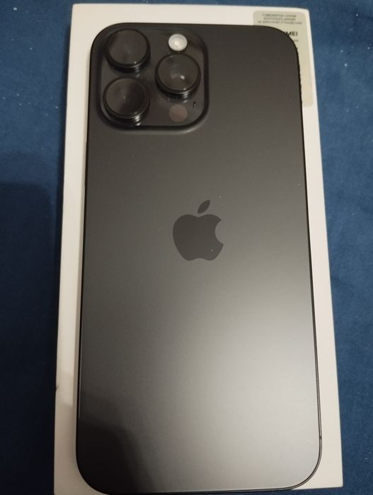 iPhone 16 pro max qora rang 256