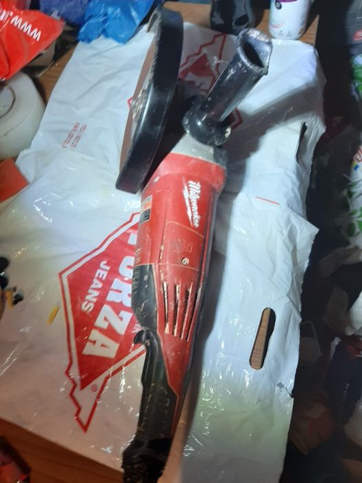 Milwaukee fle poliz mare 230