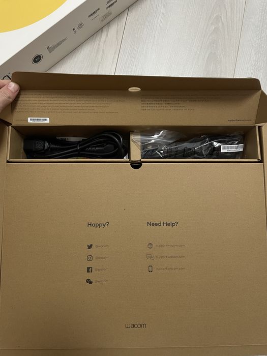 Wacom Cintiq 16 + Suport