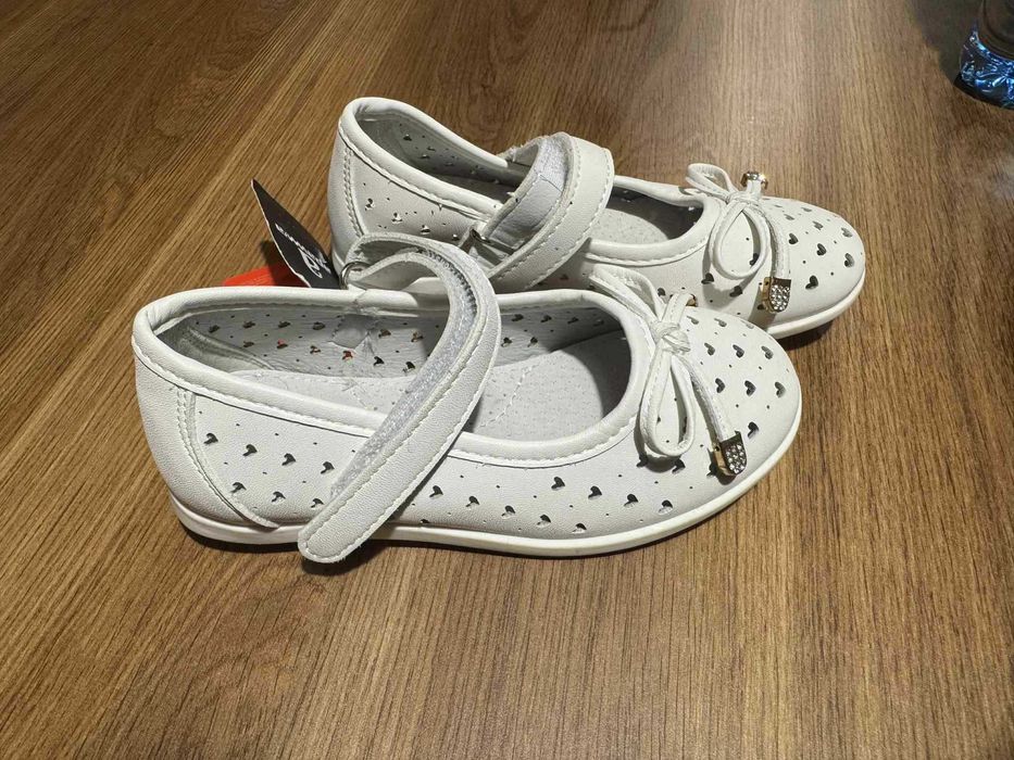 Детски сандали от естествена кожа