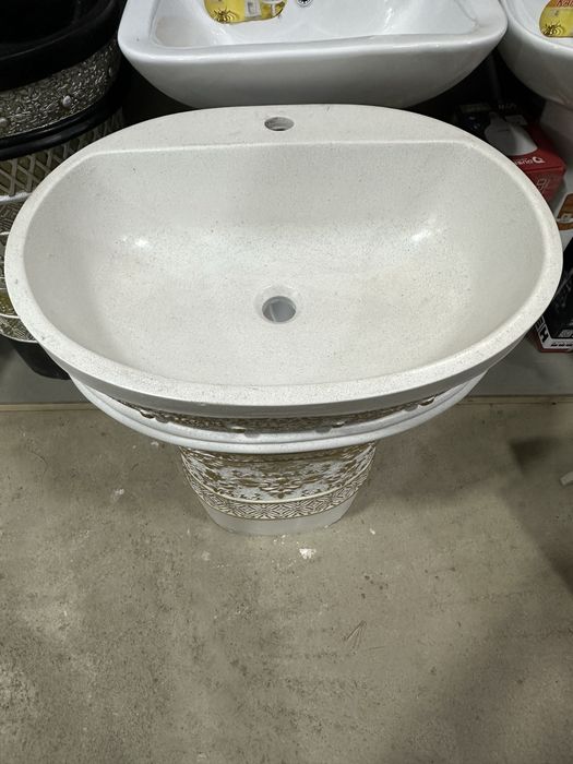 Tosh rakvinalar xar xil turdagi