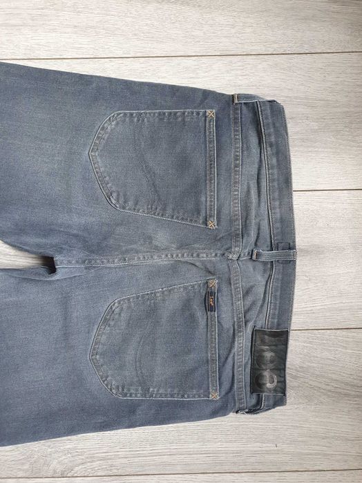 Blugi LEE "Luke" Slim Tapered - Marime W32 L34 (Talie 86 cm)