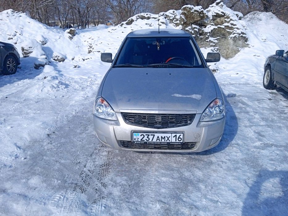 Продам приору 2013 года