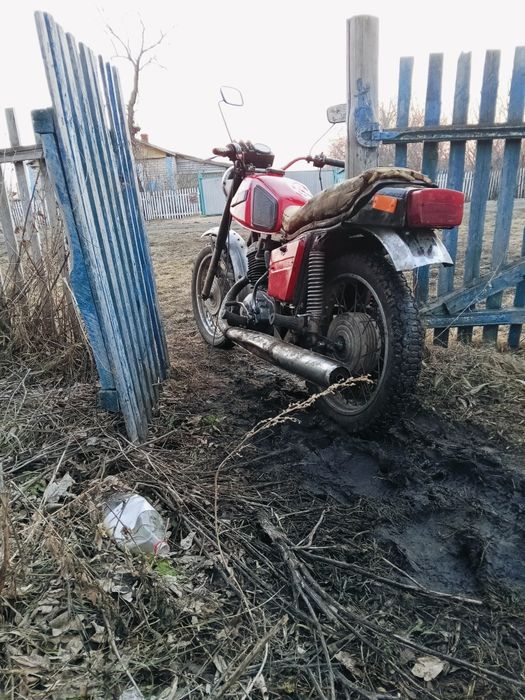 Продам Иж планета 5