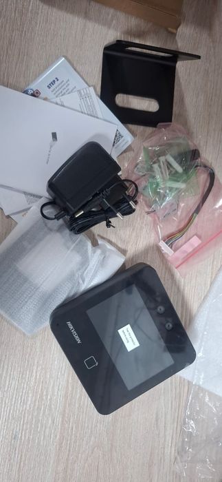 Терминал распознавания лиц