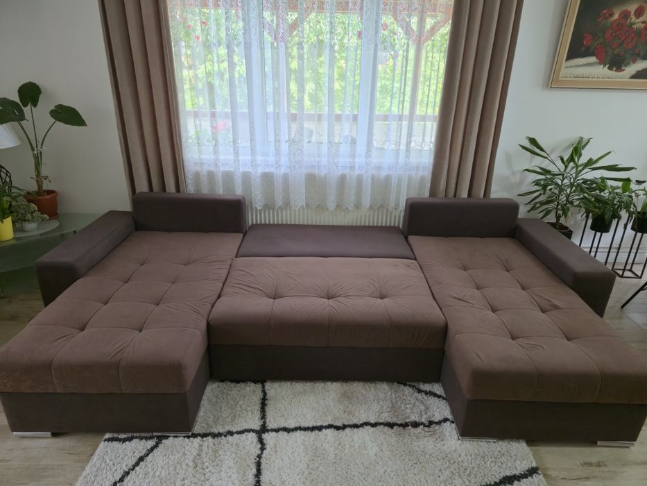 Coltar extensibil în forma de U