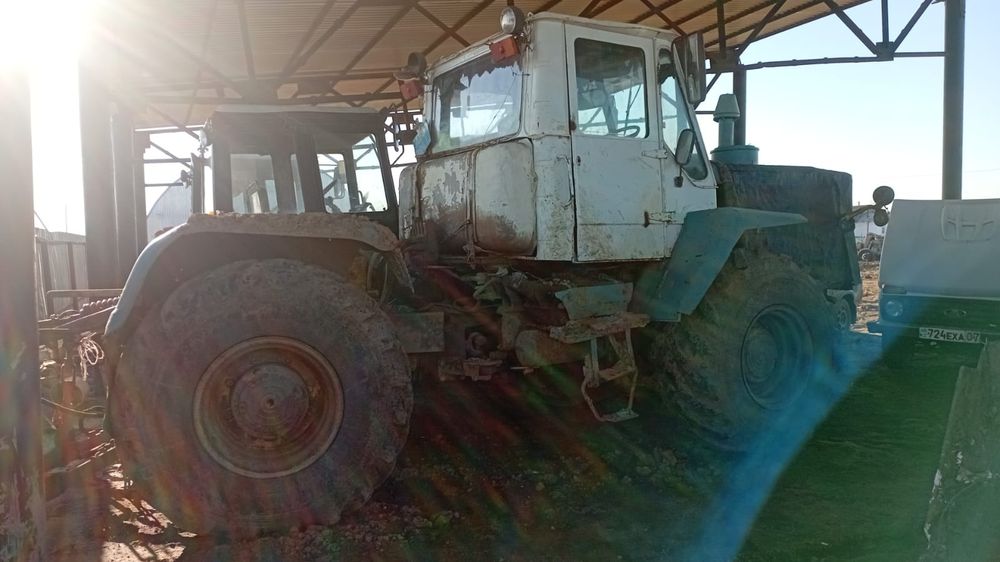 Продам колесный трактор Т-150