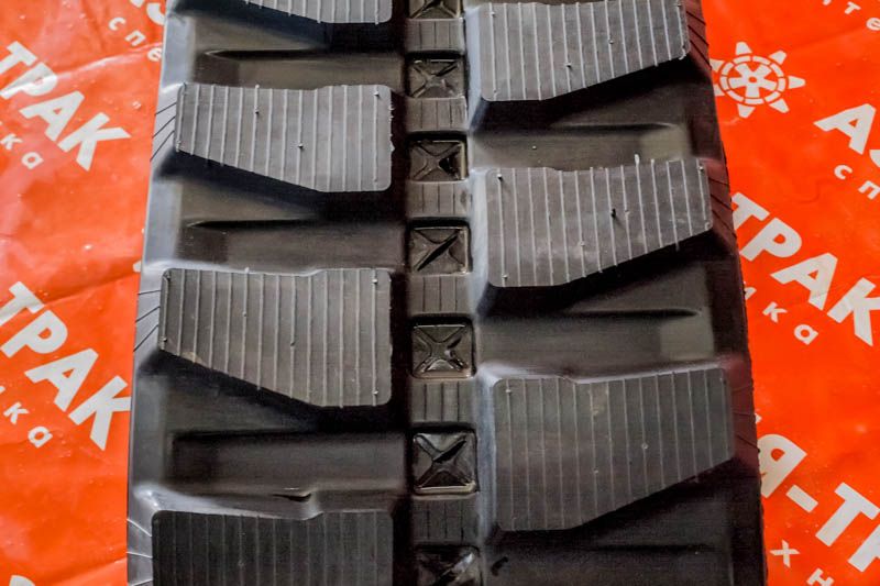 Резиновые гусеницы экскаватора