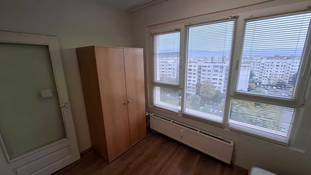 Дава се под наем Тристаен апартамент в София, Център - 80 кв.м за 650 € - Снимка #6