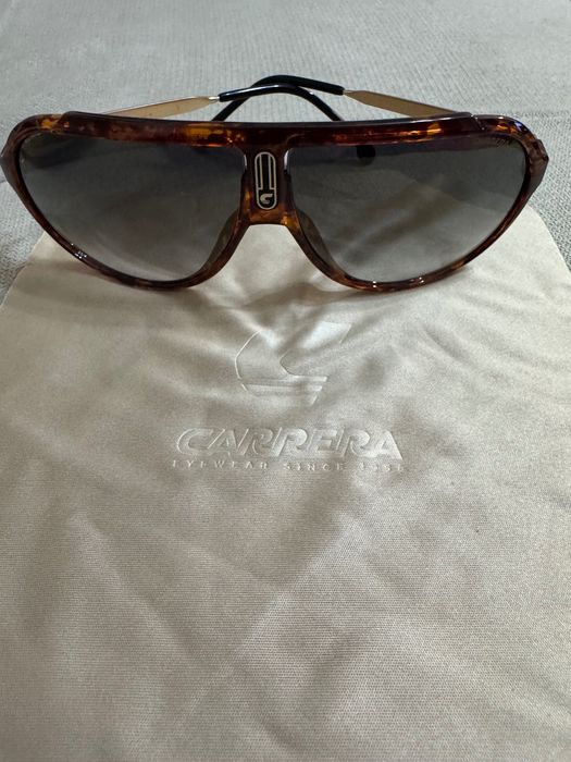 слънчеви очила Carrera