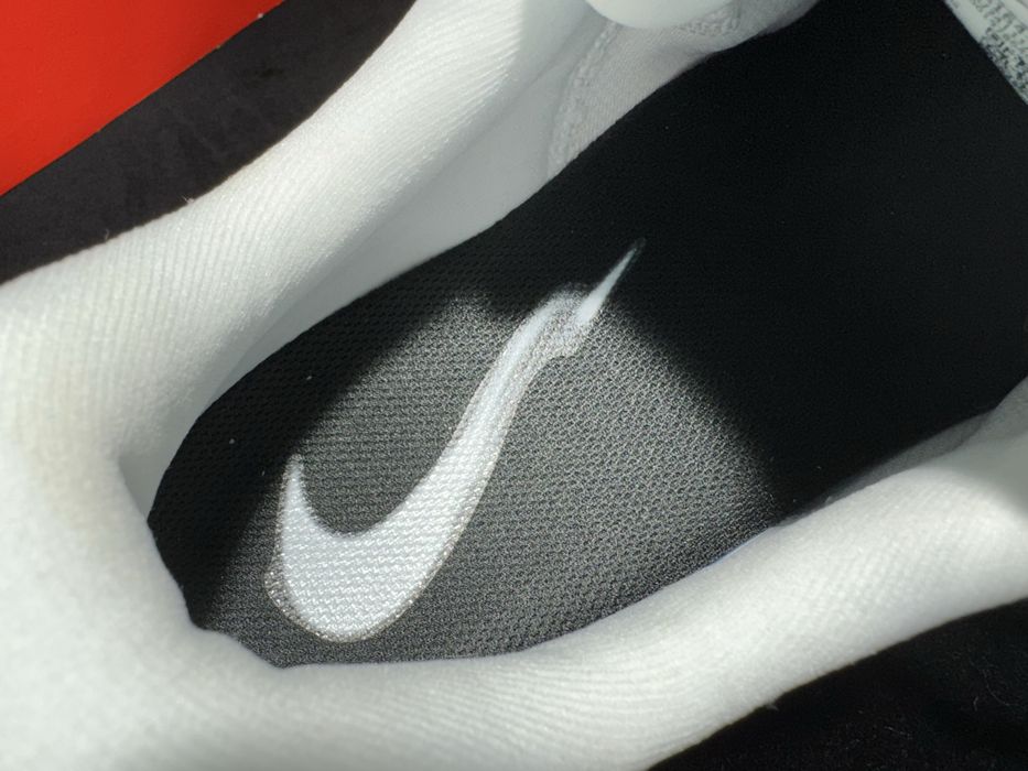 Оригинални! Nike Vomero 18 Special Edition - 47 ShoeMag